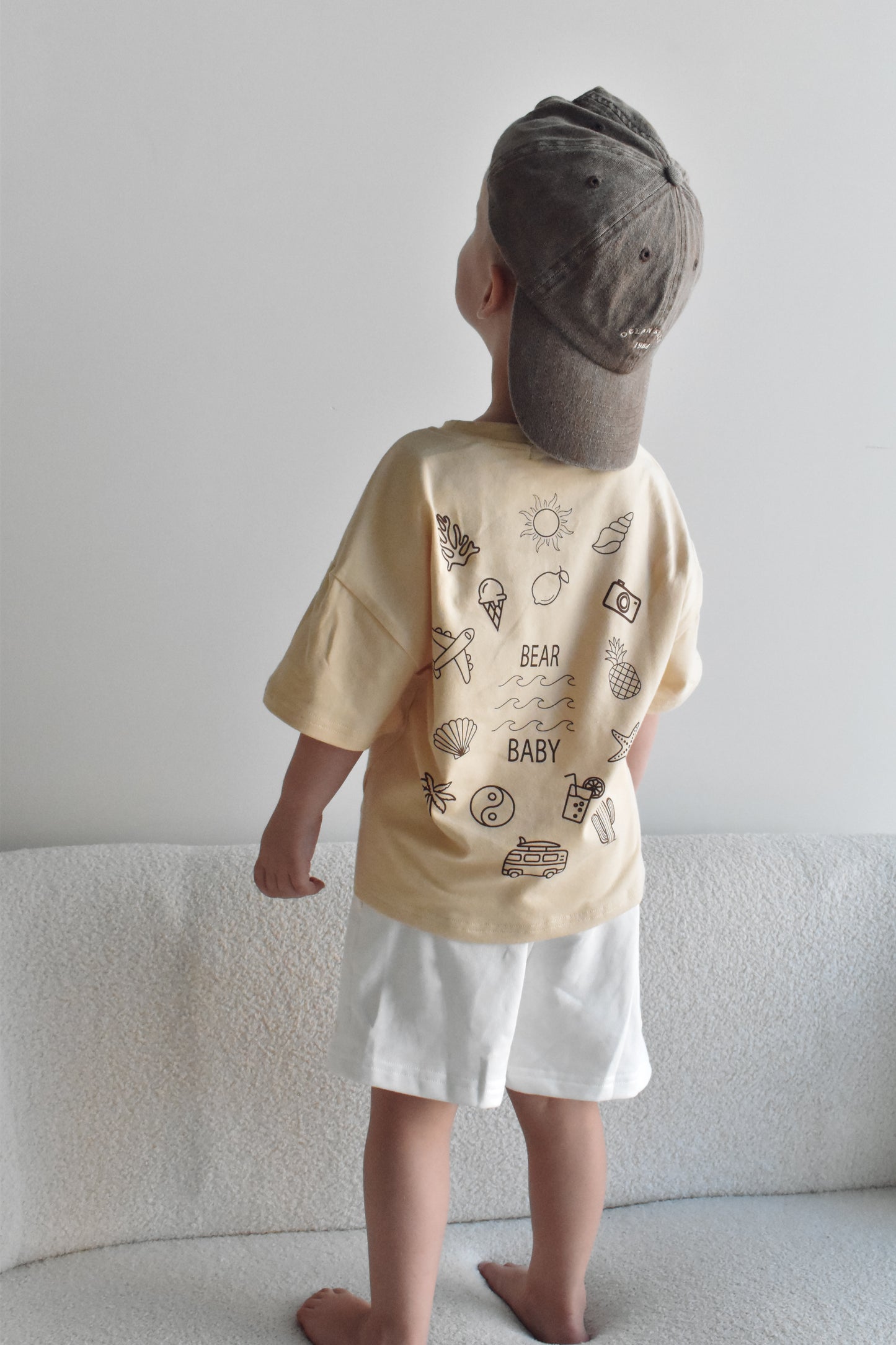 Vacay T-Shirt - Vanilla
